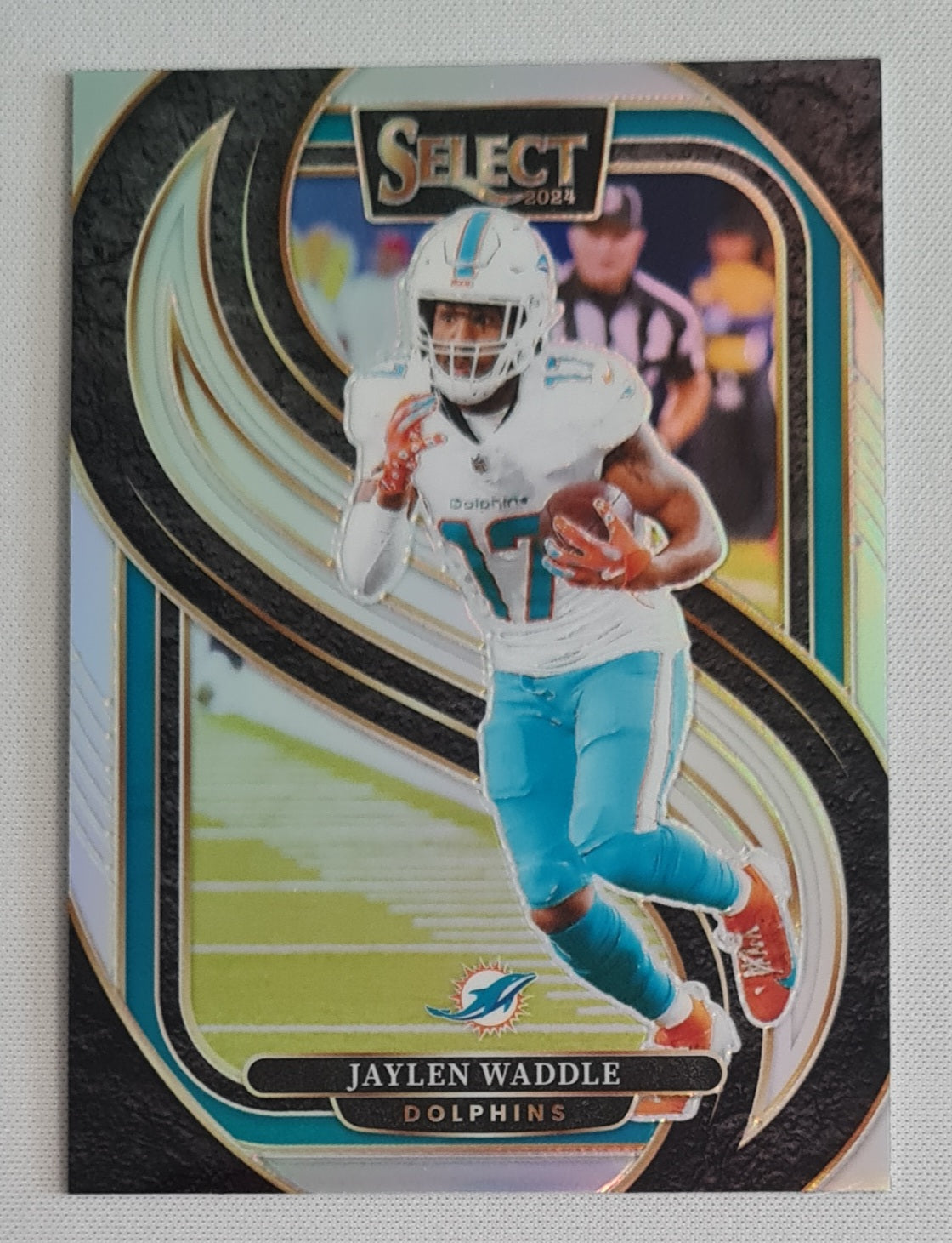 Jaylen Waddle - 2024 Panini Prizm Silver Select #169