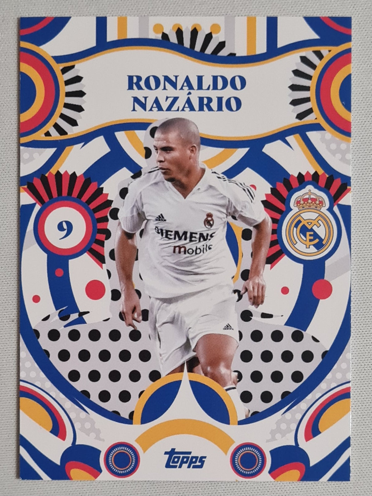 Ronaldo Nazario - 2025 Topps Official Club Product Real Madrid #32