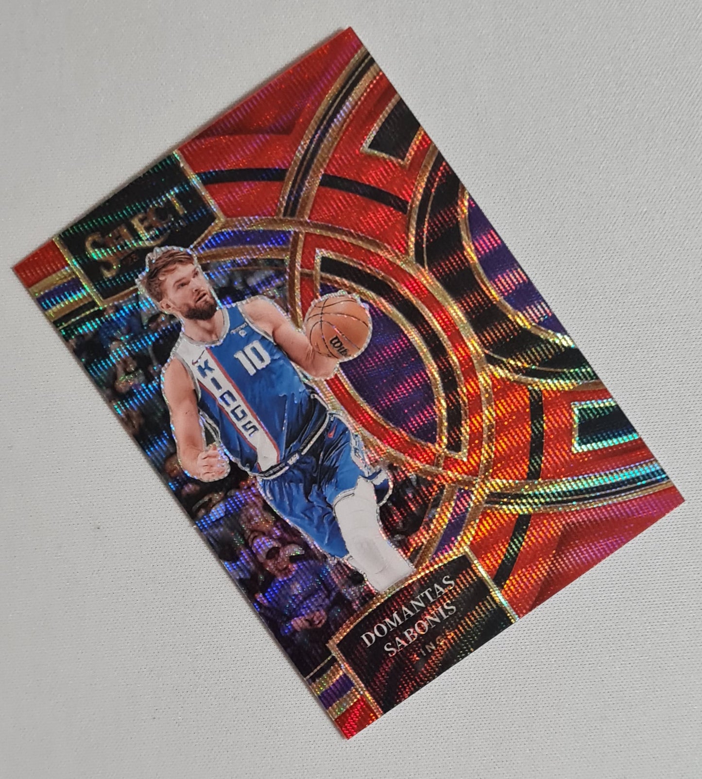 Domantas Sabonis - 2023/24 Panini Select Basketball NBA Sacramento Kings #176 Red Prizm