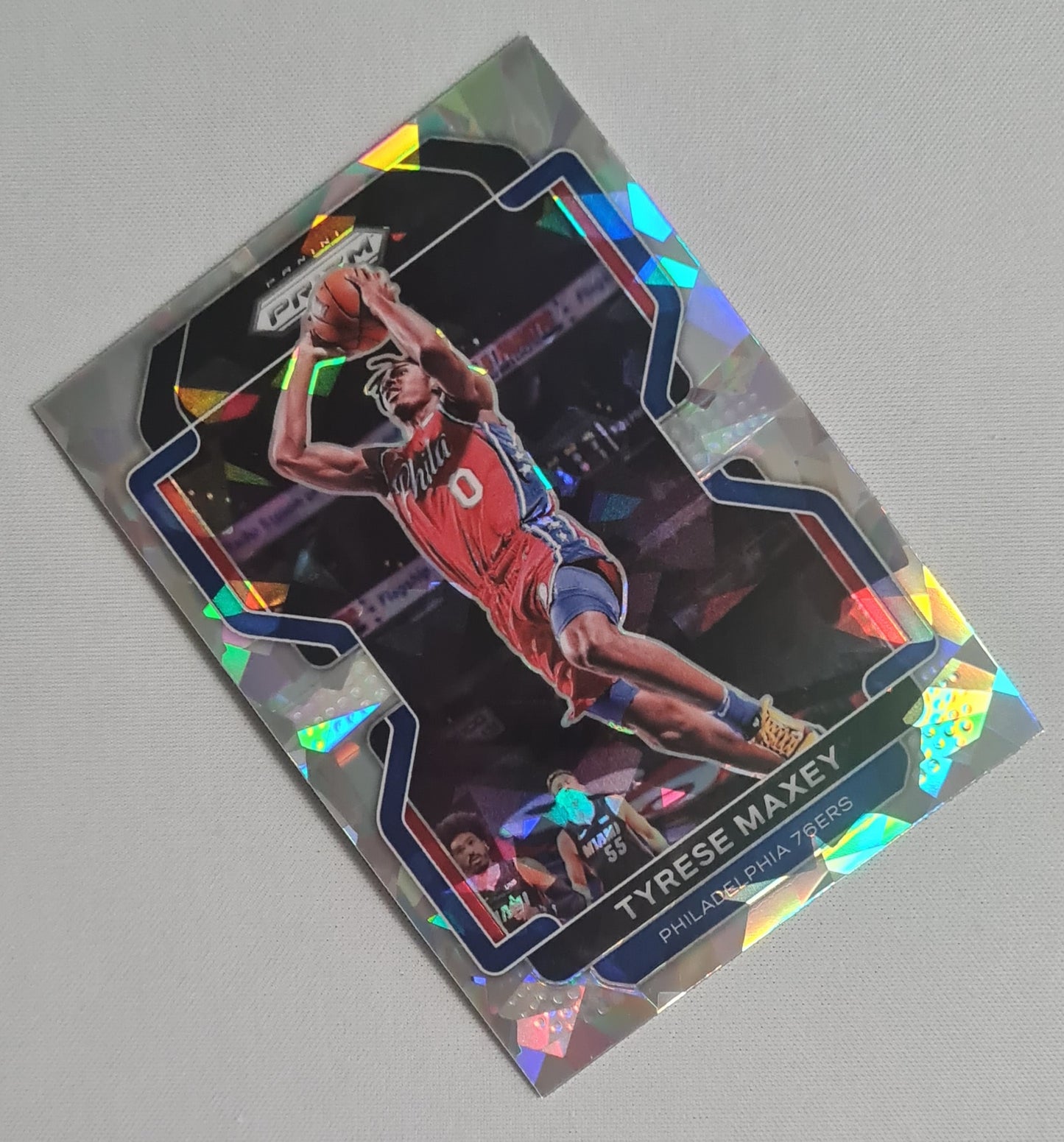 Tyrese Maxey - 2021/22 Panini Prizm Basketball NBA Philadelphia 76-ers #28 Silver Cracked Ice
