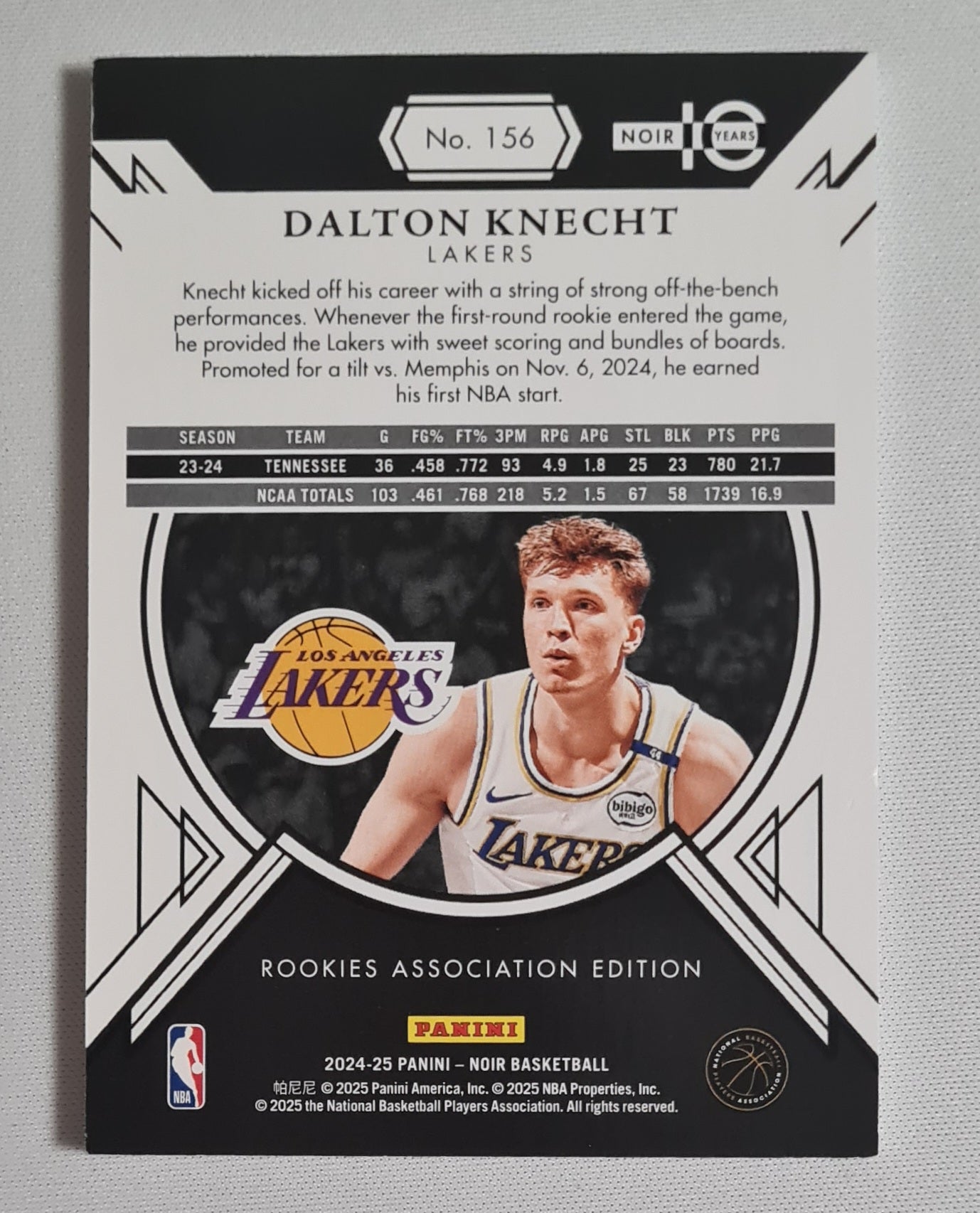 Dalton Knecht - 2024/25 Panini Noir Basketball NBA L.A. Lakers Rookies Association Edition Purple #156 /25