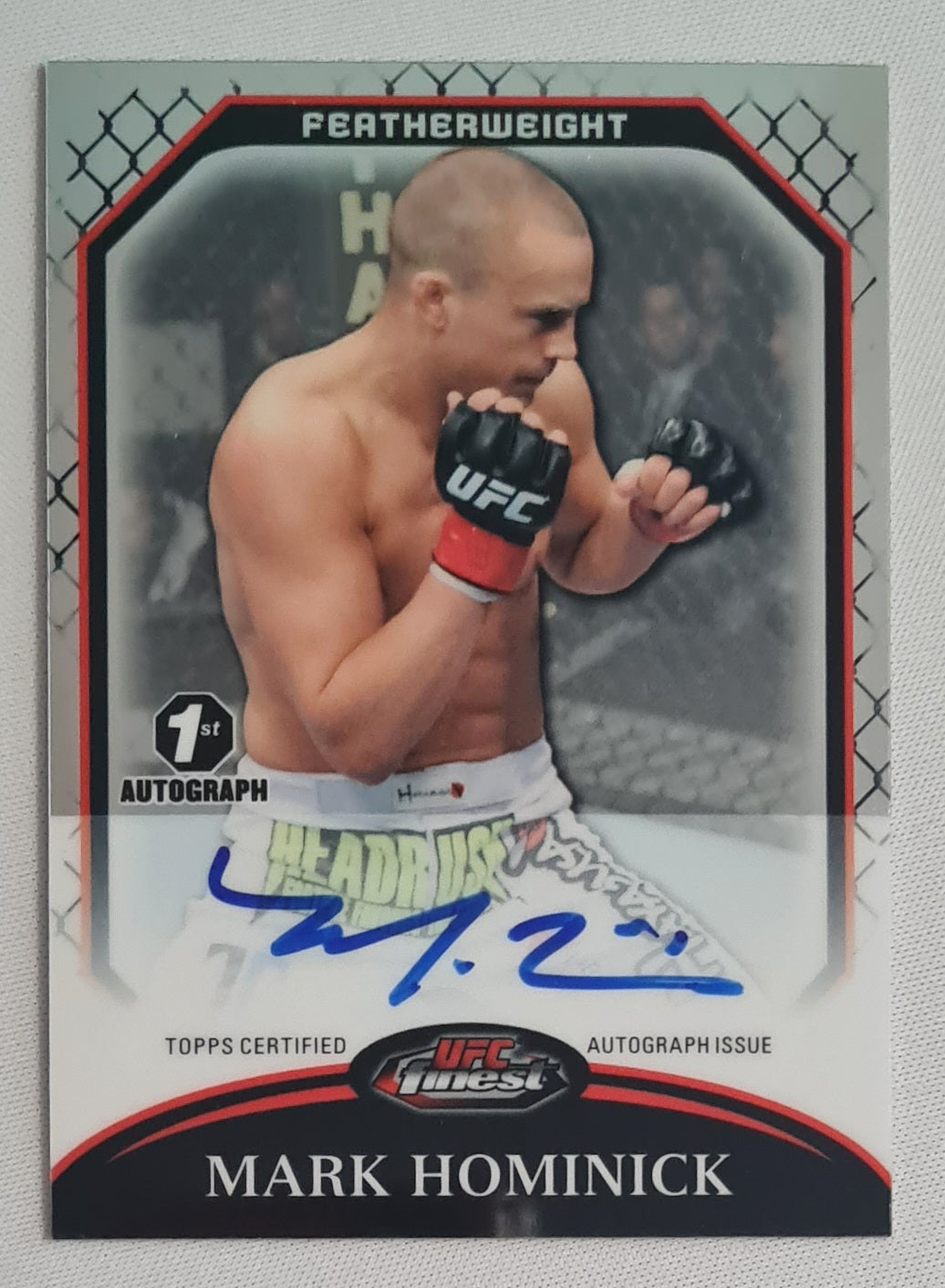 Mark Hominick - 2011 Topps UFC Finest Featherweight Fighter 1st Autograph #A-MH /Auto