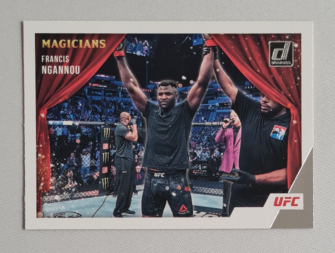 Francis Ngannou - 2022 Panini Donruss UFC Fighter Magicians #7