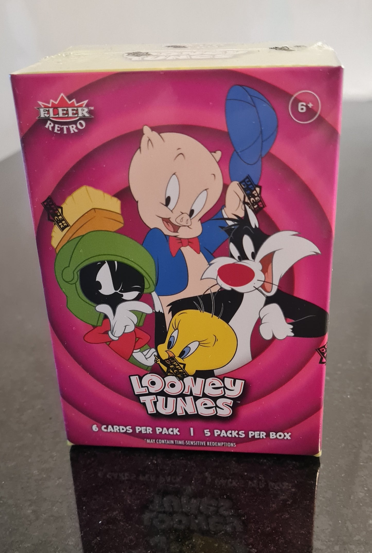 2024 Upper Deck Looney Tunes - Fleer Retro 5-Pack Blaster