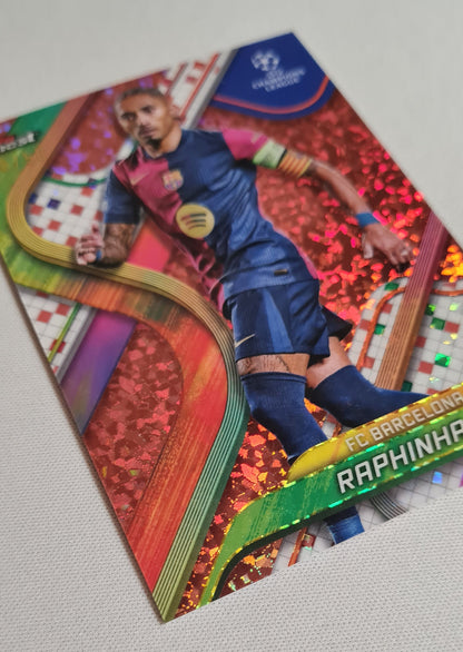 Raphinha - 2025 Topps Finest (CL) FC Barcelona #132 Rose Gold Mini Diamond Refractor /50