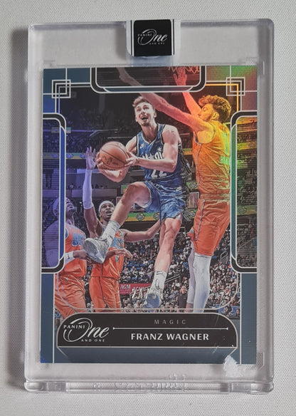 Franz Wagner - 2023/24 Panini One and one Basketball NBA Orlando Magic #63 Refractor /35
