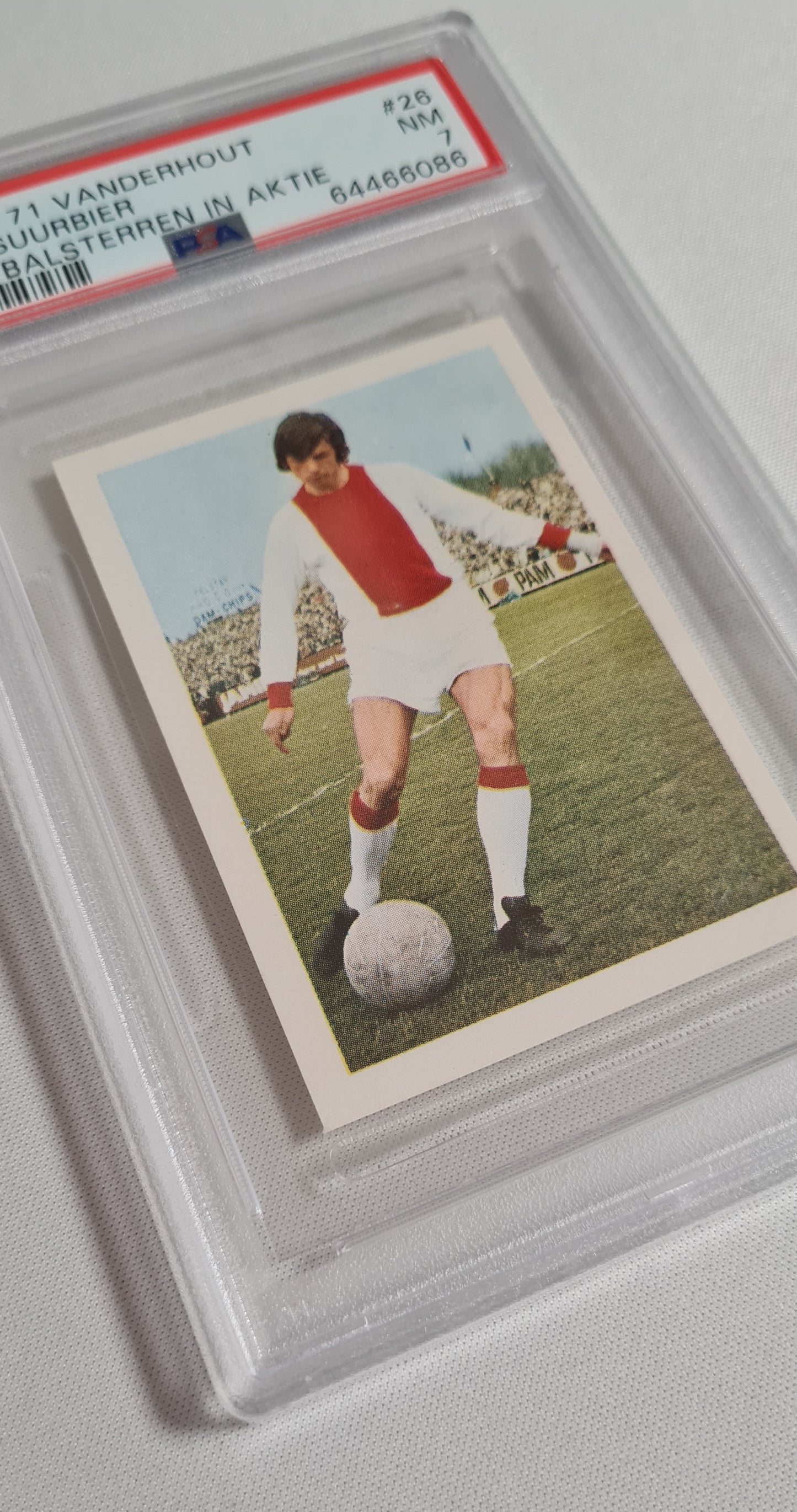 Wim Suurbier - 1970/71 Vanderhout Voetbalsterren in Aktie (NED) AFC Ajax #28 PSA 7 NM