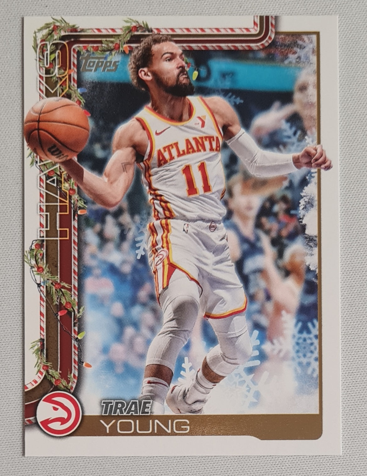 Trae Young - 2025 Topps Holiday - NBA Basketball Atlanta Hawks #H48