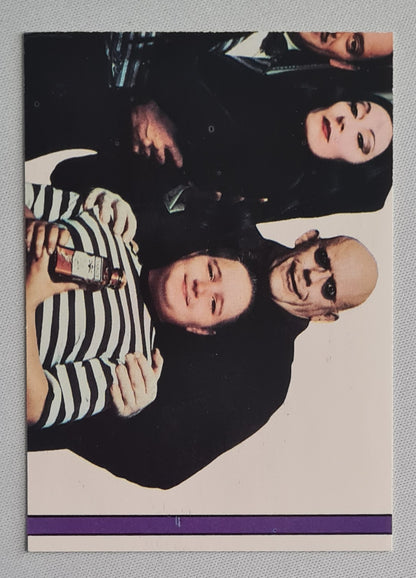 Addams Family - 1991 Topps Paramount Pictures #9 Featuring: Thing