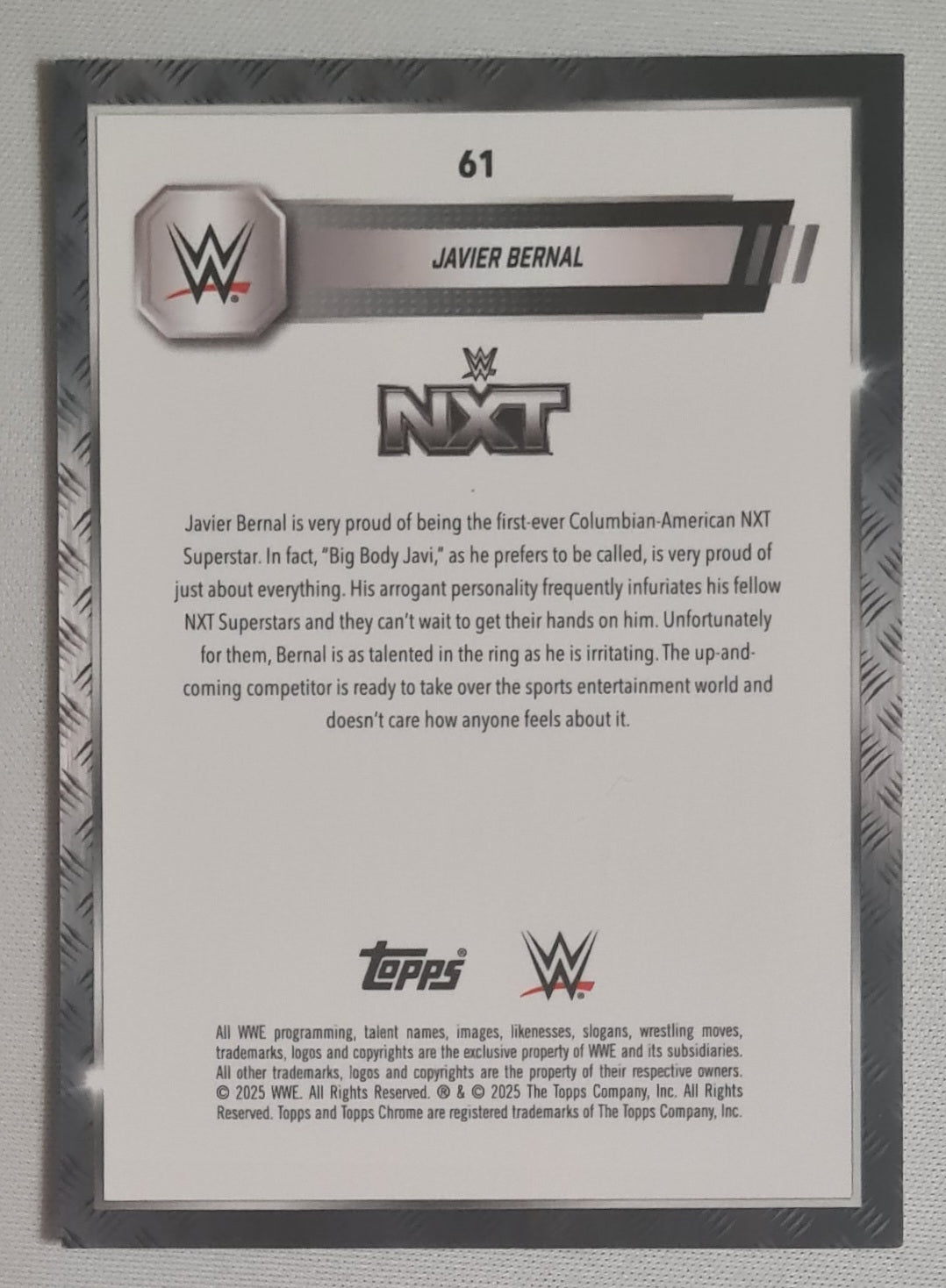 Javier Bernal - 2025 Topps Chrome WWE NXT#61 Gold Refractor