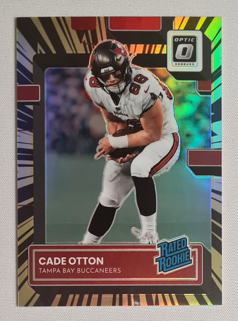 Cade Otton - 2022 Panini Donruss Optic Football NFL Buccaneers Rated Rookie #293 Electricity Prizm /65