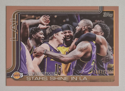 L.A. Lakers - 2025 Topps NBA Los Angeles Lakers - Showtime! - Stars Shine in LA #293 /2025