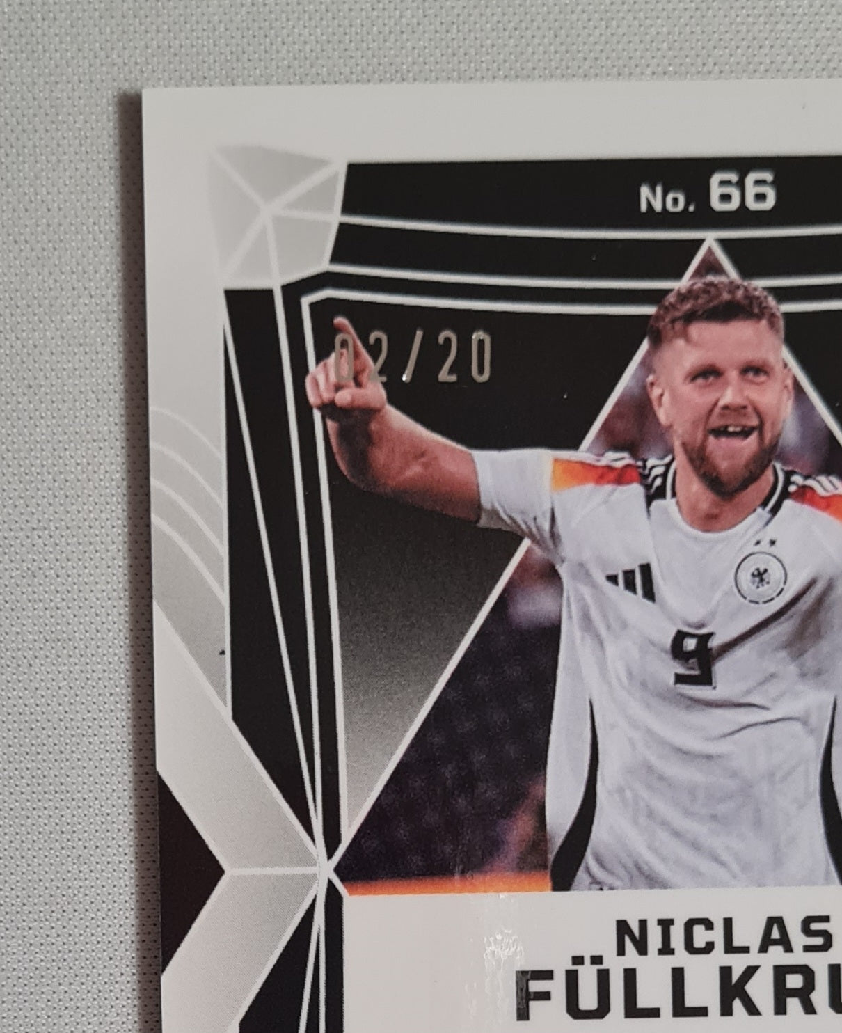 Niclas Füllkrug - 2024-25 Panini Obsidian /20 #66