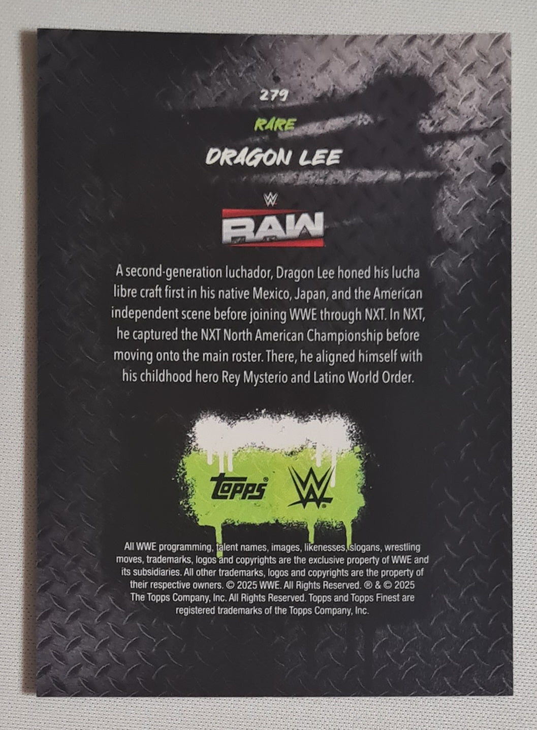 Dragon Lee - 2025 Topps Finest Attitude /10 #279