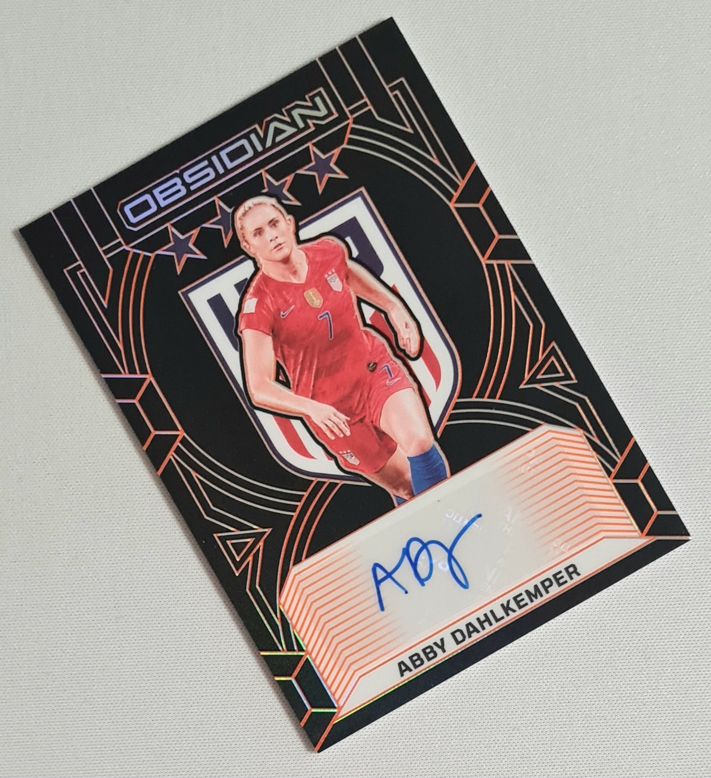 Abby Dahlkemper - 2024/25 Panini Obsidian Soccer Team USA Class of 2019 #19-ADA /149 /Autograph