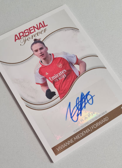 Vivianne Miedema - 2024 Topps Arsenal Forever #AW-VM /Autograph