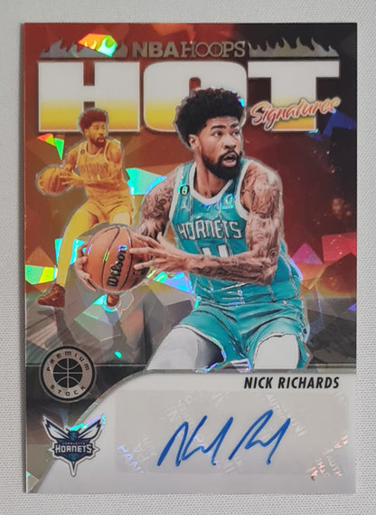 Nick Richards - 2023/24 Panini Premium stock Basketball NBA Hornets - Hoops Hot Signatures #HS-NKR /Autograph