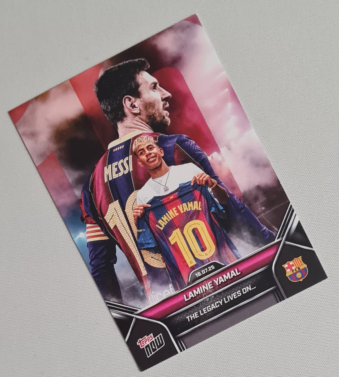Lamine Yamal - 2025 Topps FC Barcelona "The Legacy lives on..." #002