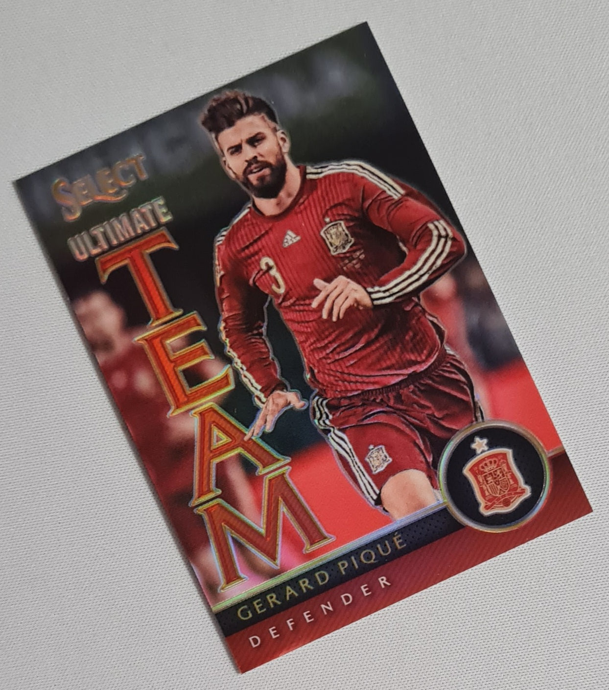 Gerard Pique - 2015/26 Panini Select Soccer Ultimate Team Italia #9 Red Refractor /199