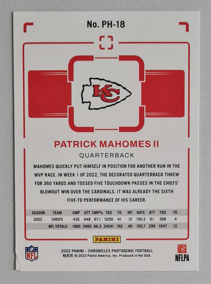 Patrick Mahomes II - 2022 Panini Chronicles Photogenic Football NFL Kansas City Chiefs #PH-18