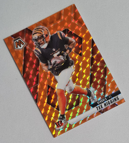 Tee Higgins - 2025 Panini Mosaic Football NFL Cincinnati Bengals #246 Orange Mosaic /199