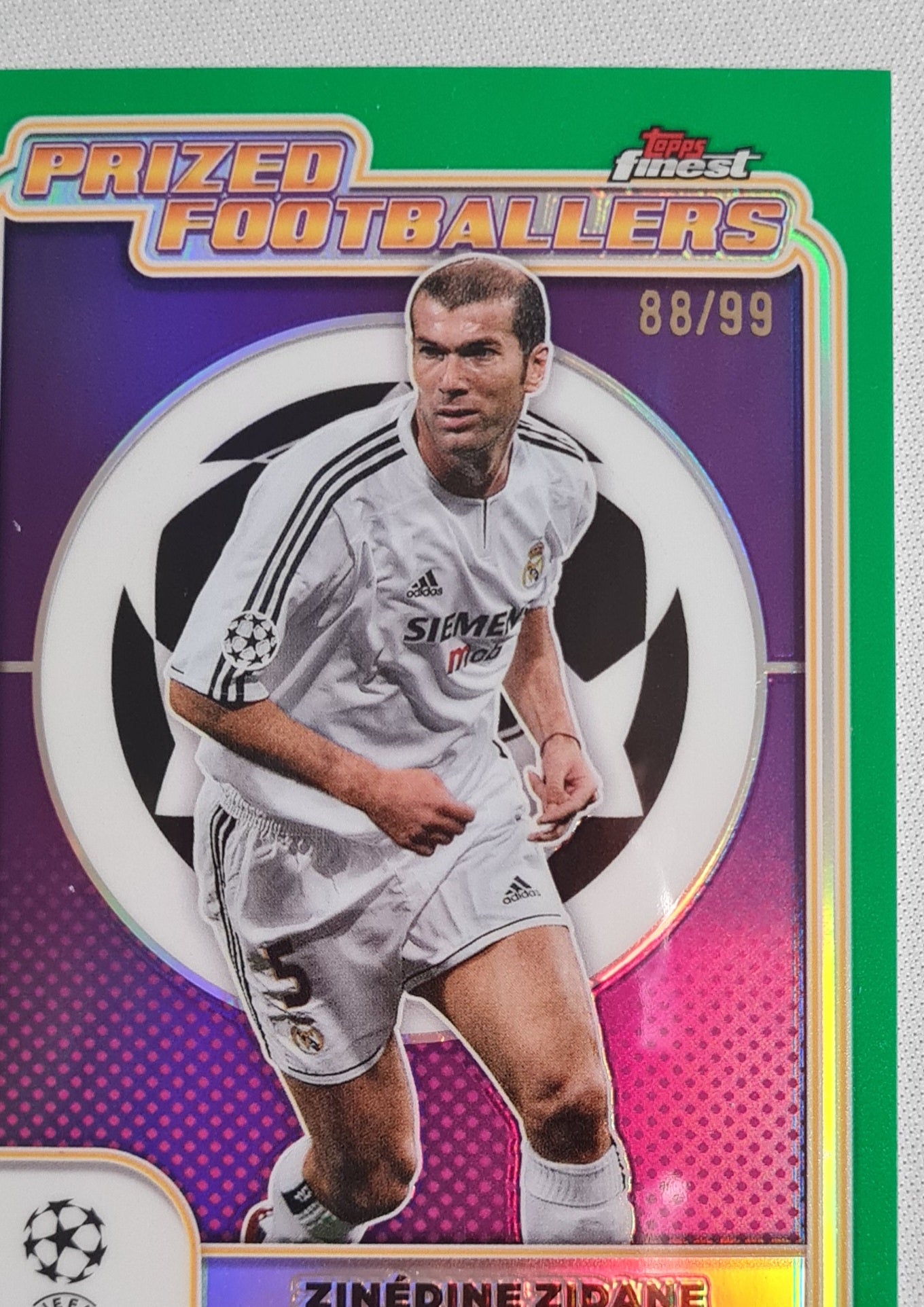 Zinedine Zidane - 2025 Topps Prized Footballers Real Madrid C.F. (CL) #PF-6 /99 Green Refractor