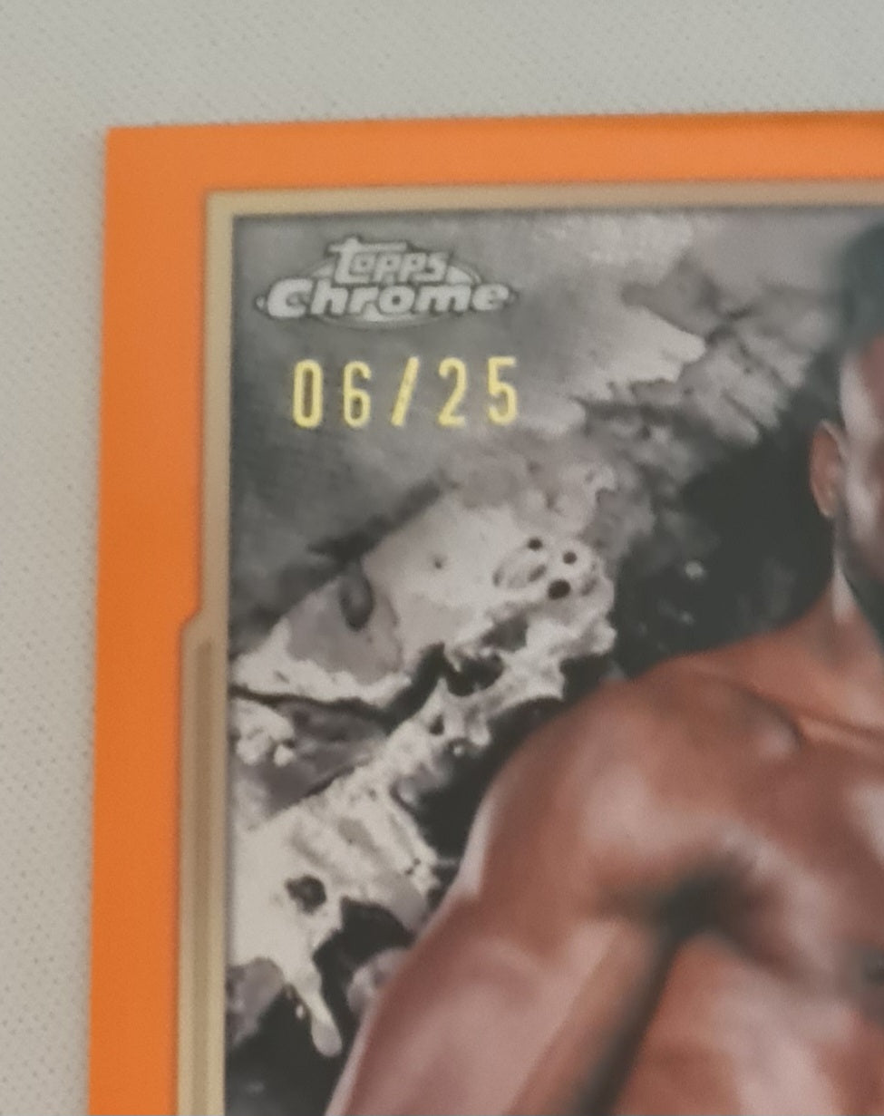 Efe Ajagba - Topps Chrome UFC Fighter Heavyweight #CBA-EAA /25 / Auto