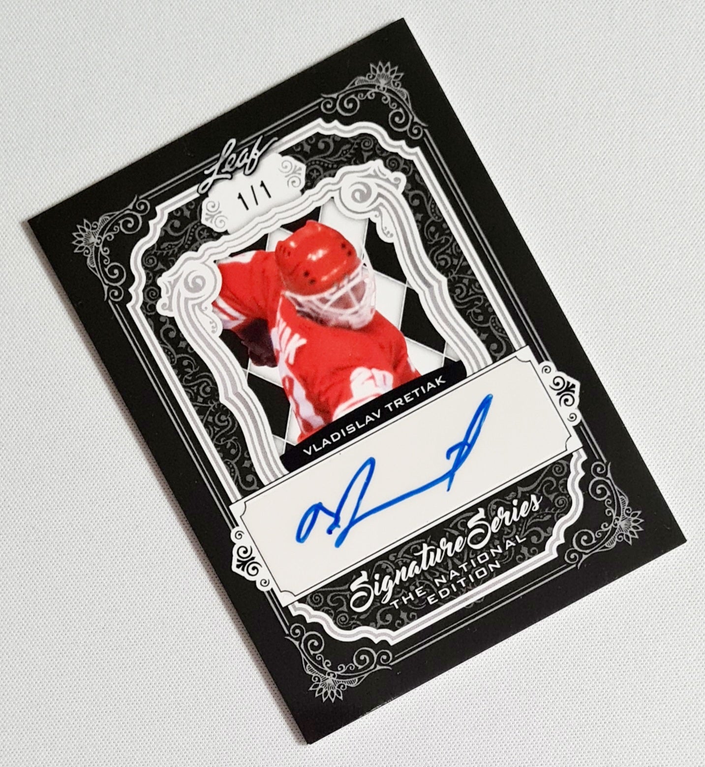 Vladislav Tretiak - 2021 Leaf Signature Series The National Edition NHL Icehockey #SSN-VT1 SSP 1/1