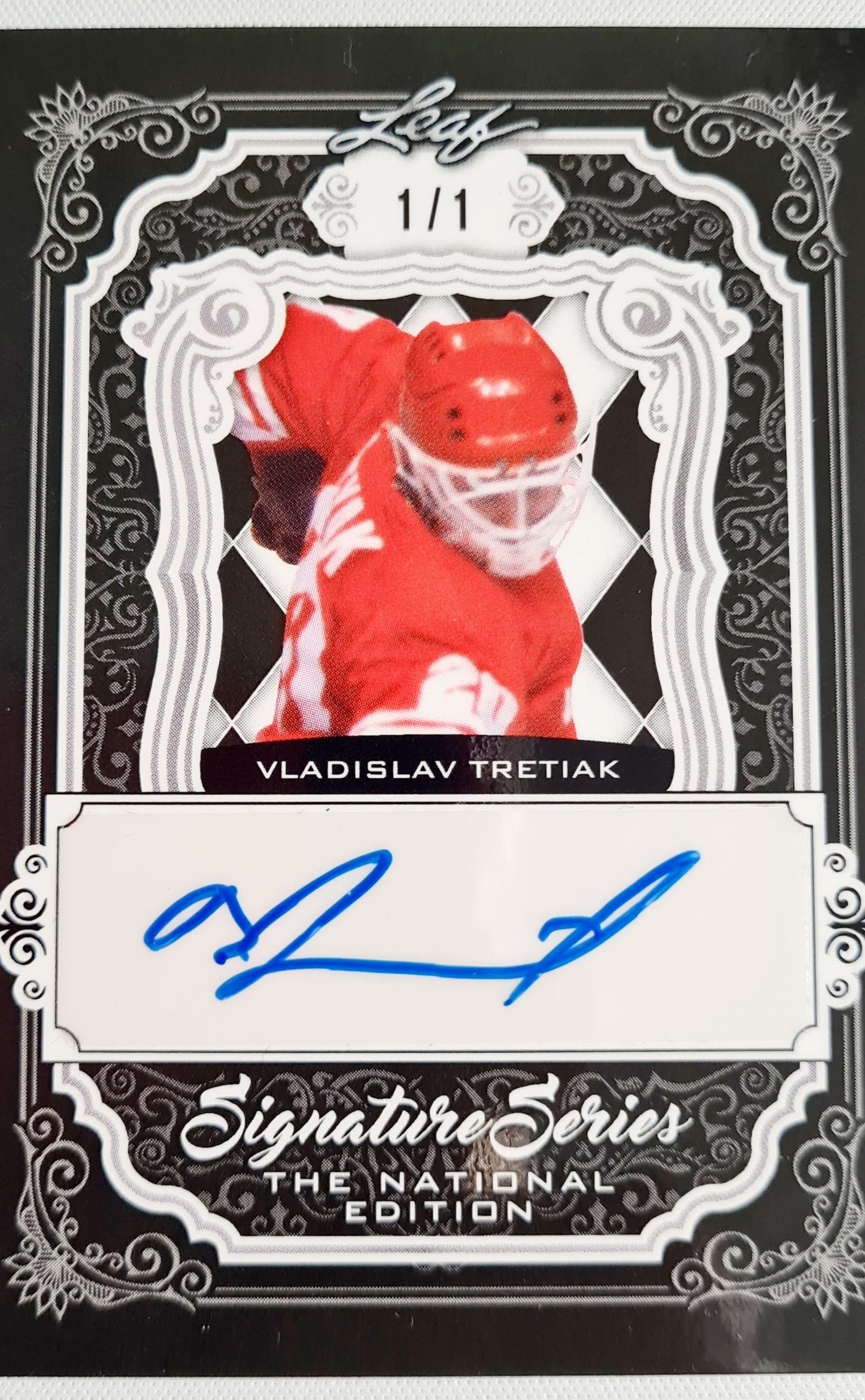Vladislav Tretiak - 2021 Leaf Signature Series The National Edition NHL Icehockey #SSN-VT1 SSP 1/1