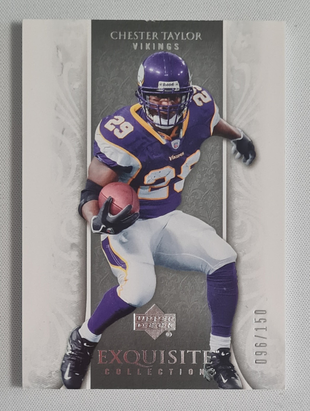 Chester Taylor - 2006 Upper Deck Exquisite Collection Footbal NFL Vikings #34 /150