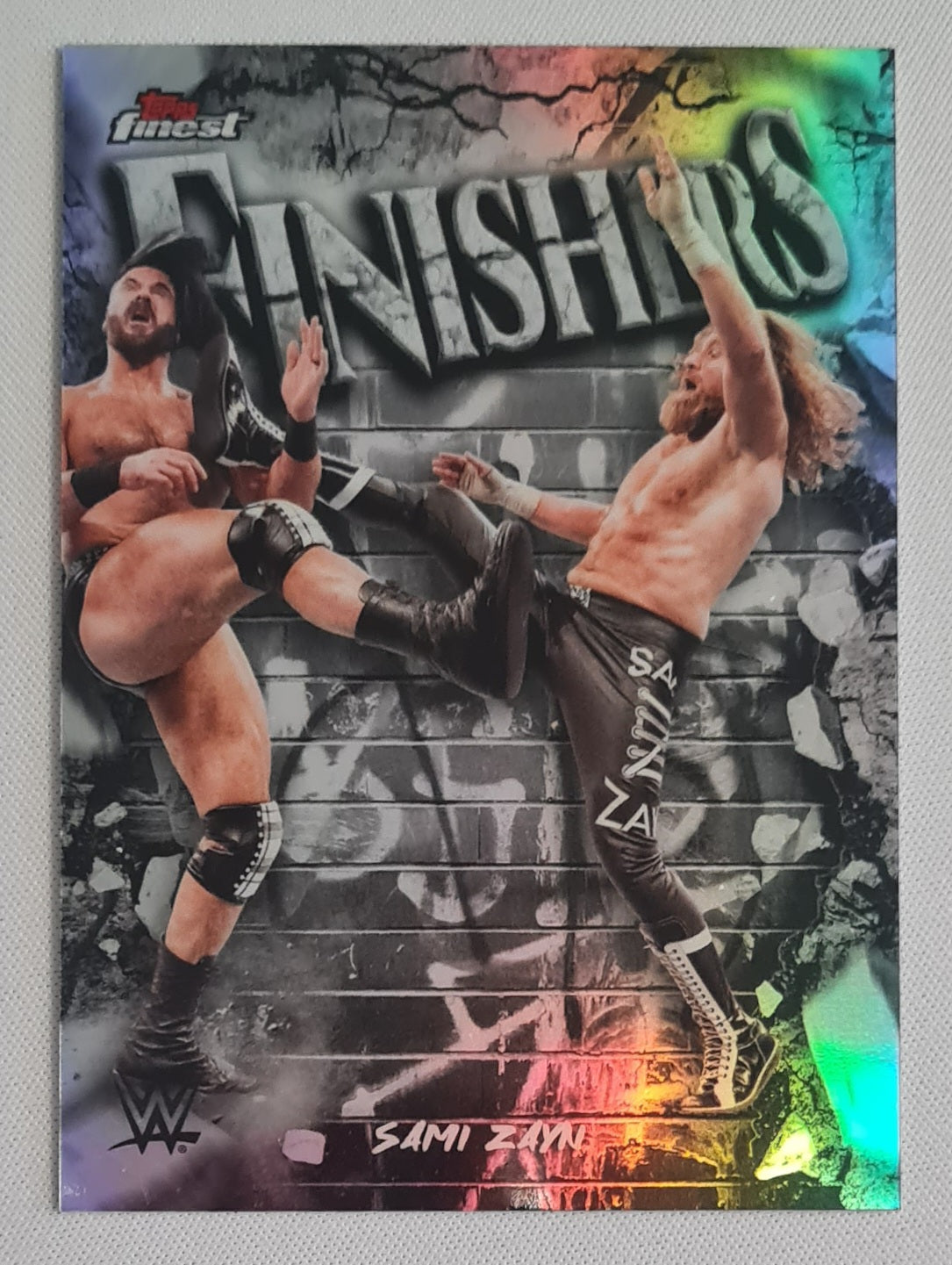 Sami Zayn - 2025 Topps WWE Wrestling FINISHERS Raw #FNS-SZ Refractor