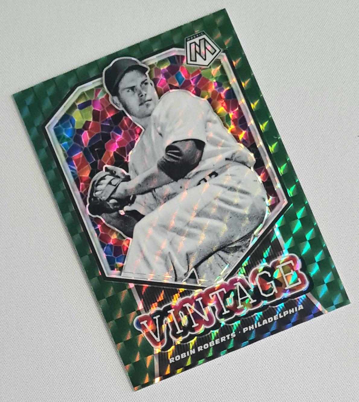 Robin Roberts - 2021 Panini Mosaic Baseball MLB Philadelphia VINTAGE #V6 Green Prizm