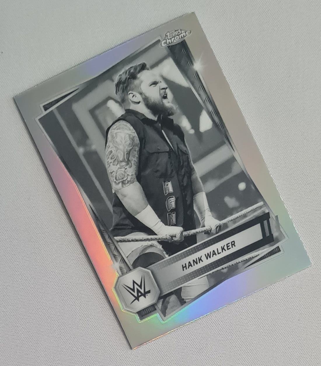 Hank Walker - 2025 Topps Chrome WWE Wrestling NXT #65 Refractor