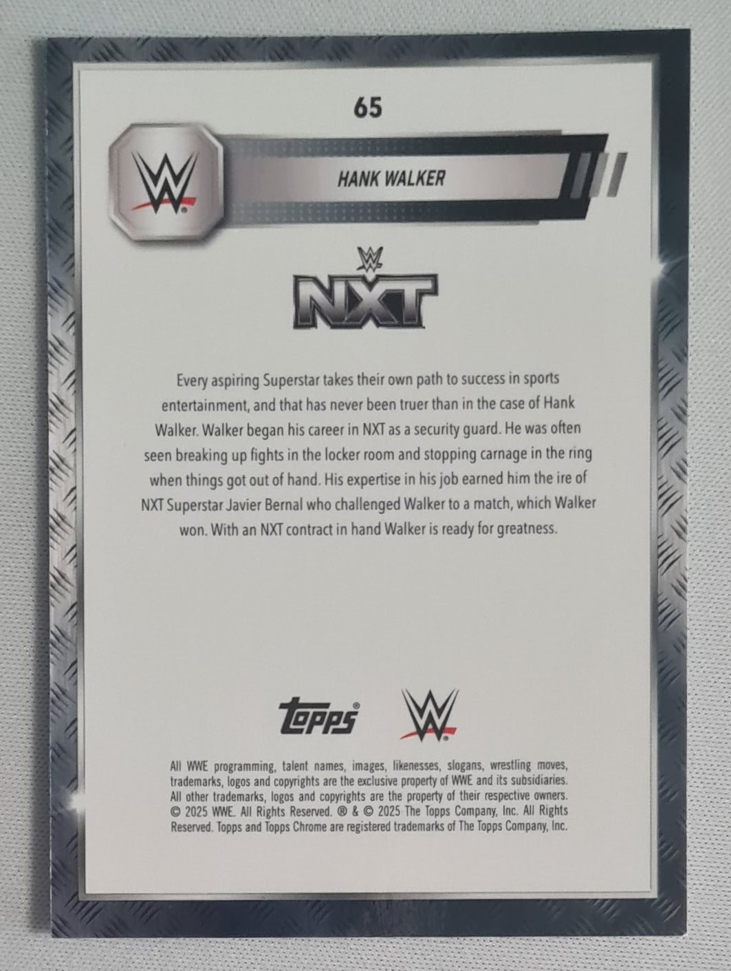 Hank Walker - 2025 Topps Chrome WWE Wrestling NXT #65 Refractor