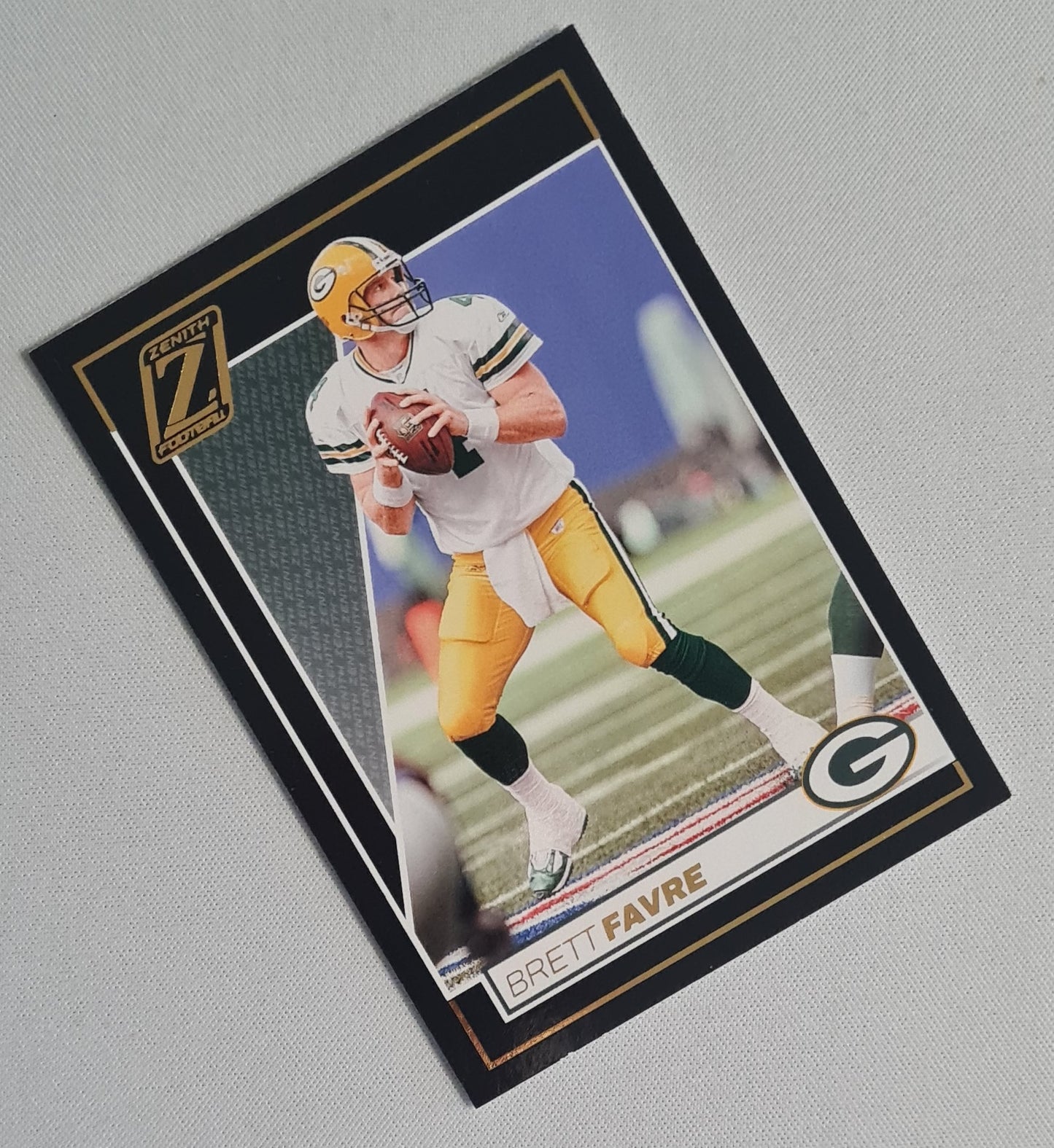 Brett Favre - 2024 Panini Zenith #37