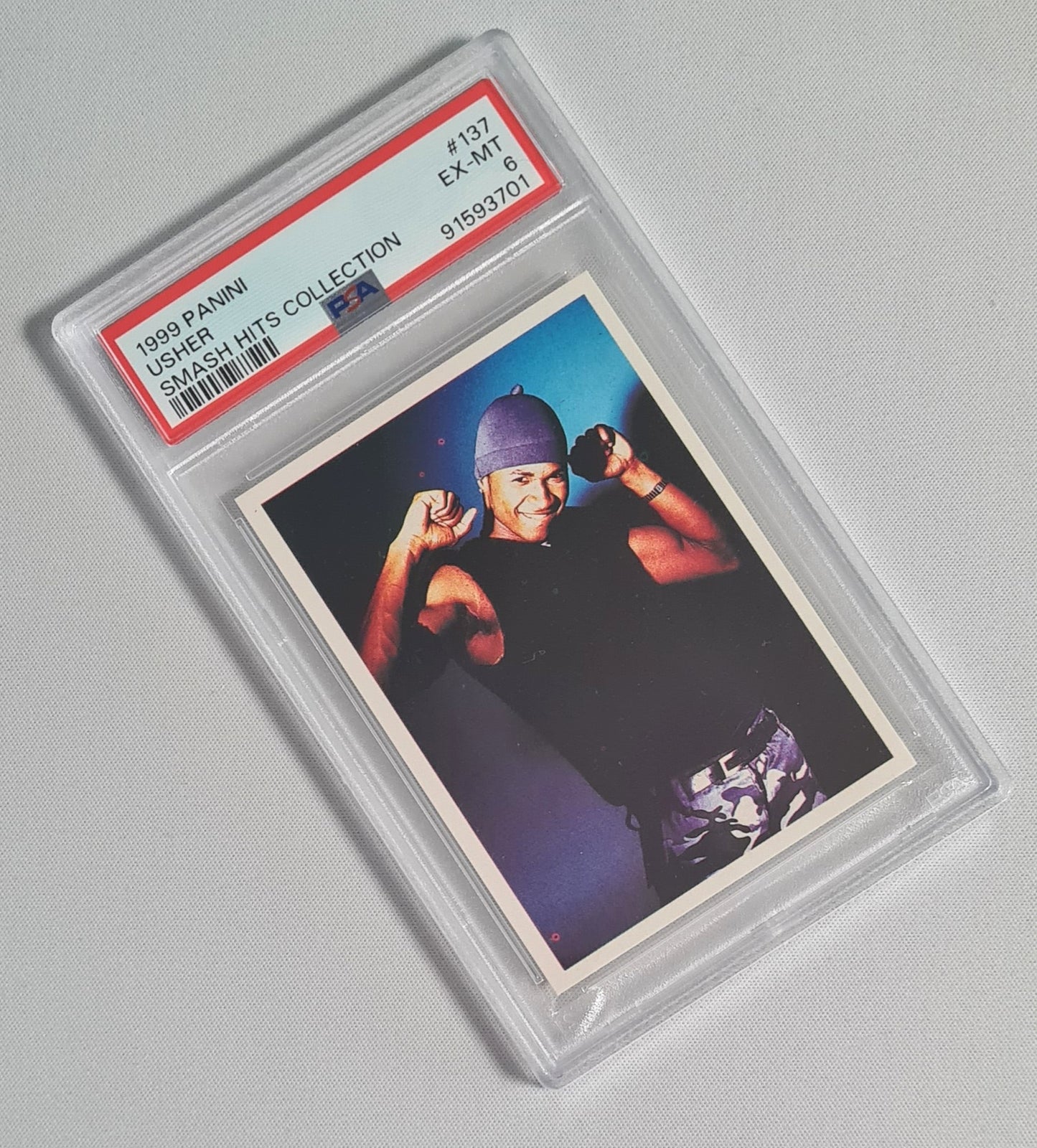 Usher - 1999 Panini Smash Hits Collection #137 PSA 6