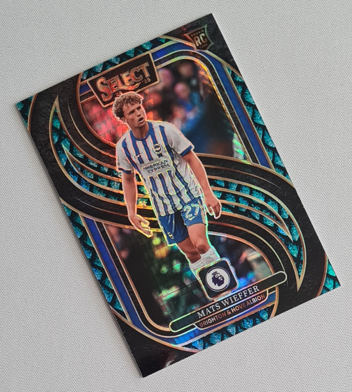 Mats Wieffer - 2024/25 Panini Select Premier League Dragonscale Mezzanine /48 #140 Brighton & Hove Albion