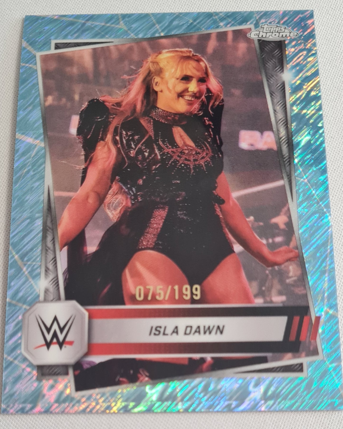 Isla Dawn - 2025 Topps Chrome WWE Blue /199 #64