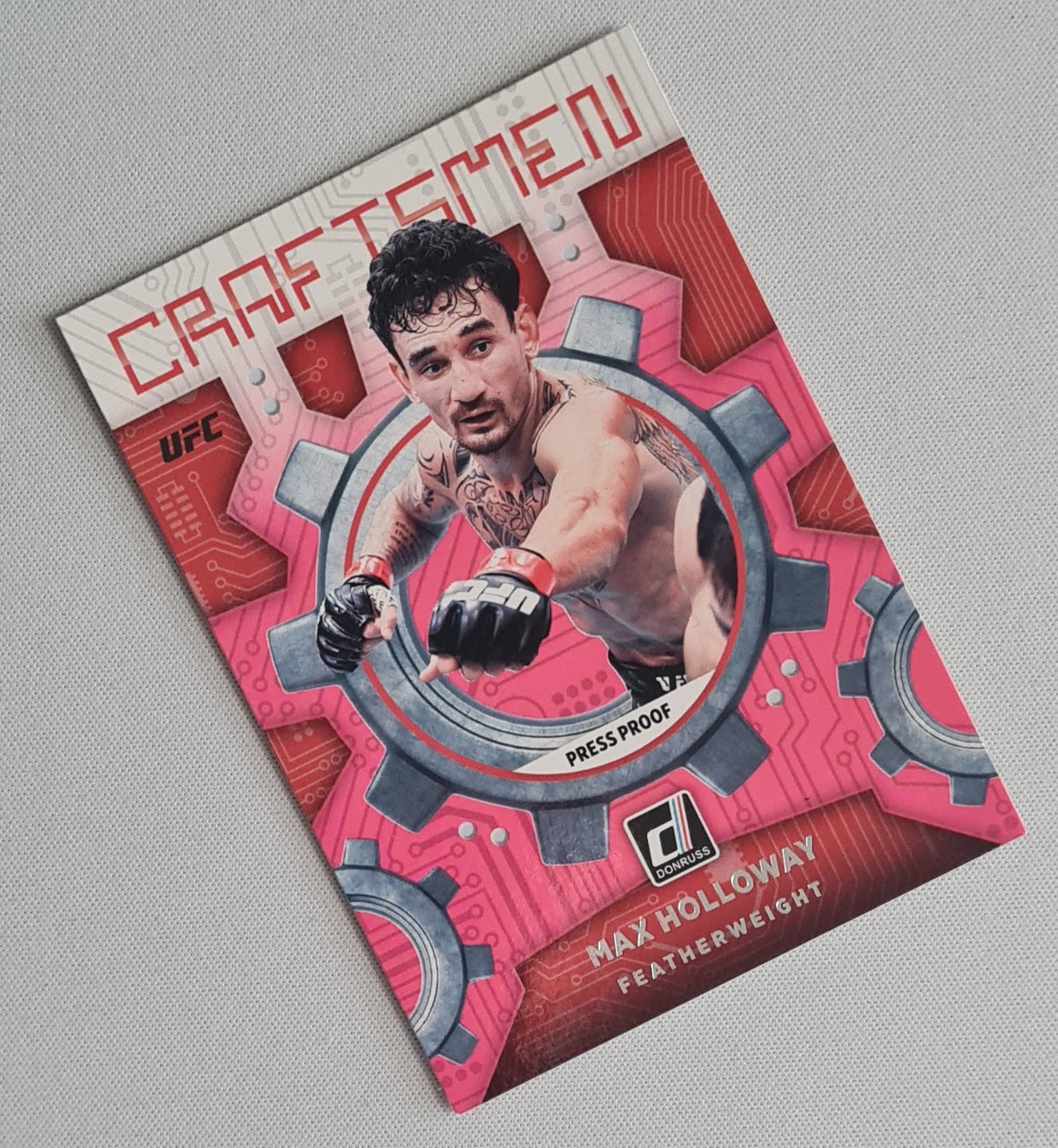 Max Holloway - 2022 Panini Donruss UFC Craftsmen #4