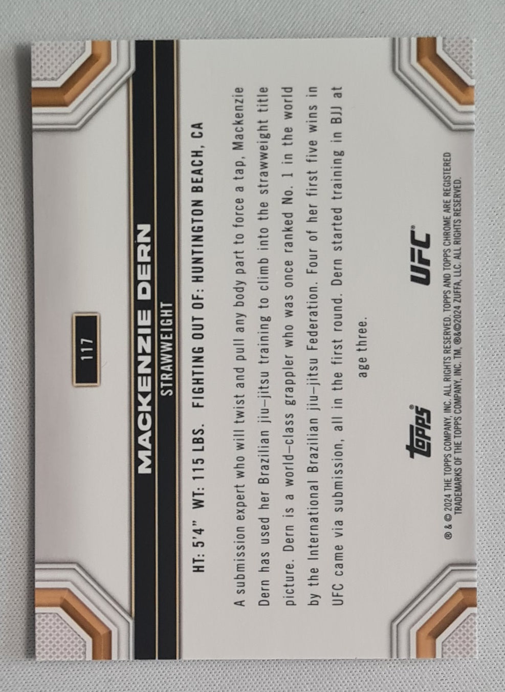 Mackenzie Dern - 2024 Topps Chrome UFC X-Fractor #117
