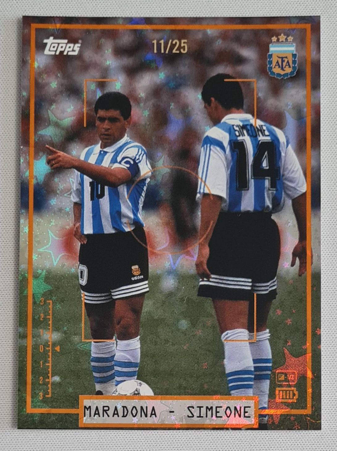 Diego Maradona & Diego Simeone - 2025 Topps Focus Argentina Full Bleed Orange AFA Starballer /25 #35