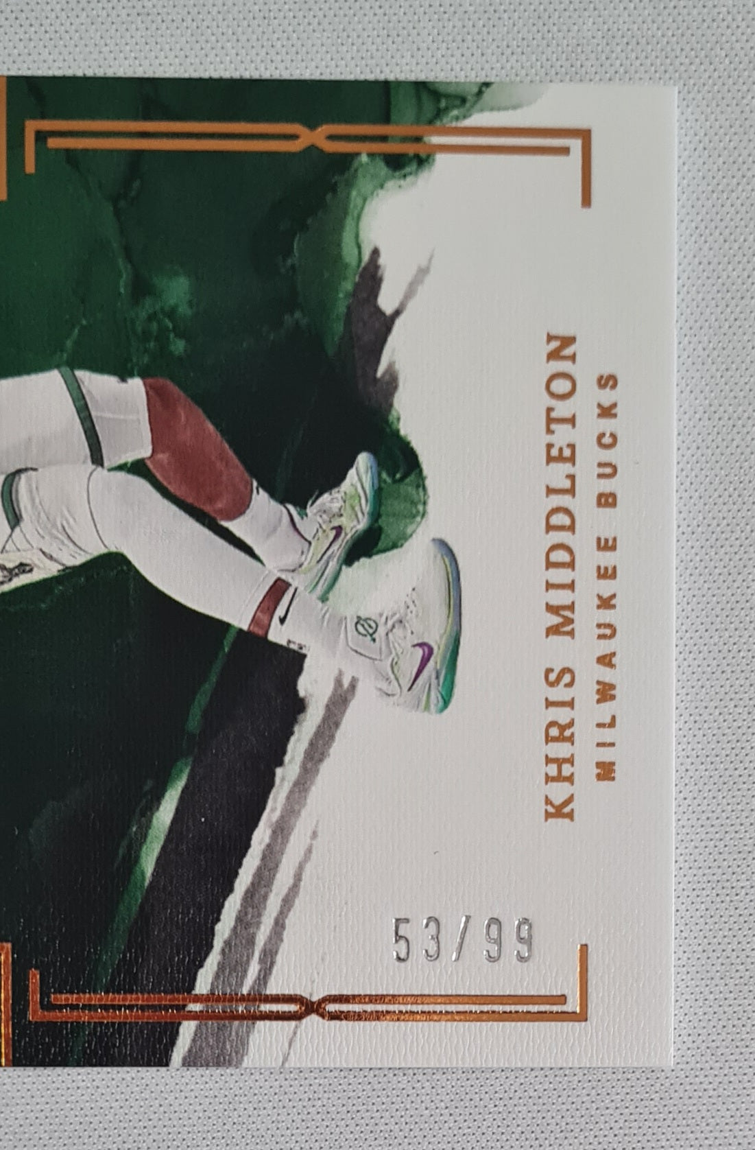 Khris Middleton - 2022/23 Panini Impeccable /99 #18 Milwaukee Bucks