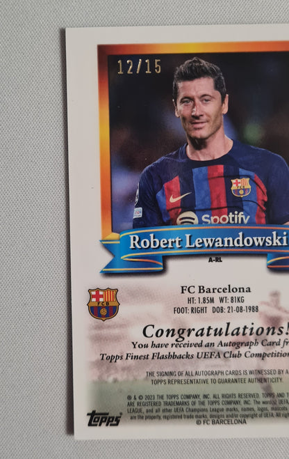 Robert Lewandowski - 2022/23 Topps Finest Flashbacks UCC Finest Auto /15 FC Barcelona