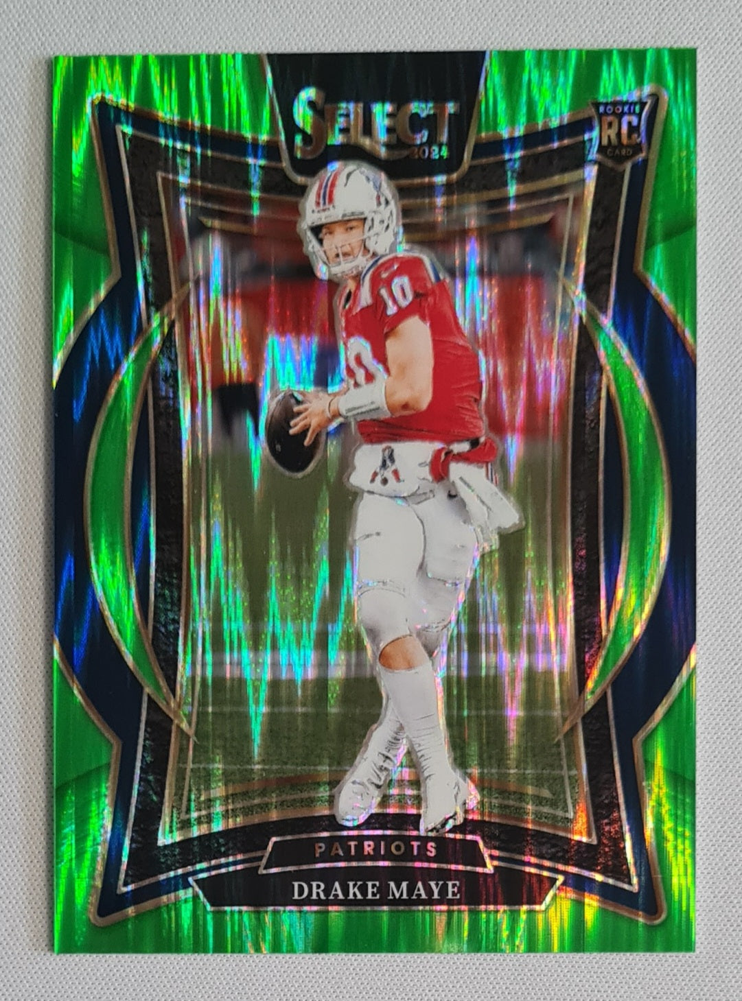 Drake Maye - 2024 Panini Select Football Rookie Card Green Shock /599 Concourse #27 New England Patriots