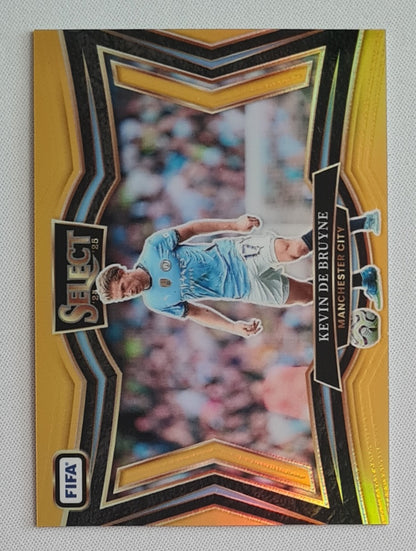 Kevin de Bruyne - 2024/25 Panini Select FIFA Soccer Field Level Gold Prizm True Gold /10 #226 Manchester City