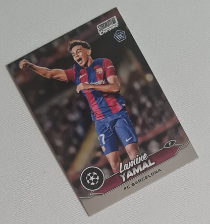 Lamine Yamal - 2023/24 Topps Stadium Club Chrome #27 FC Barcelona
