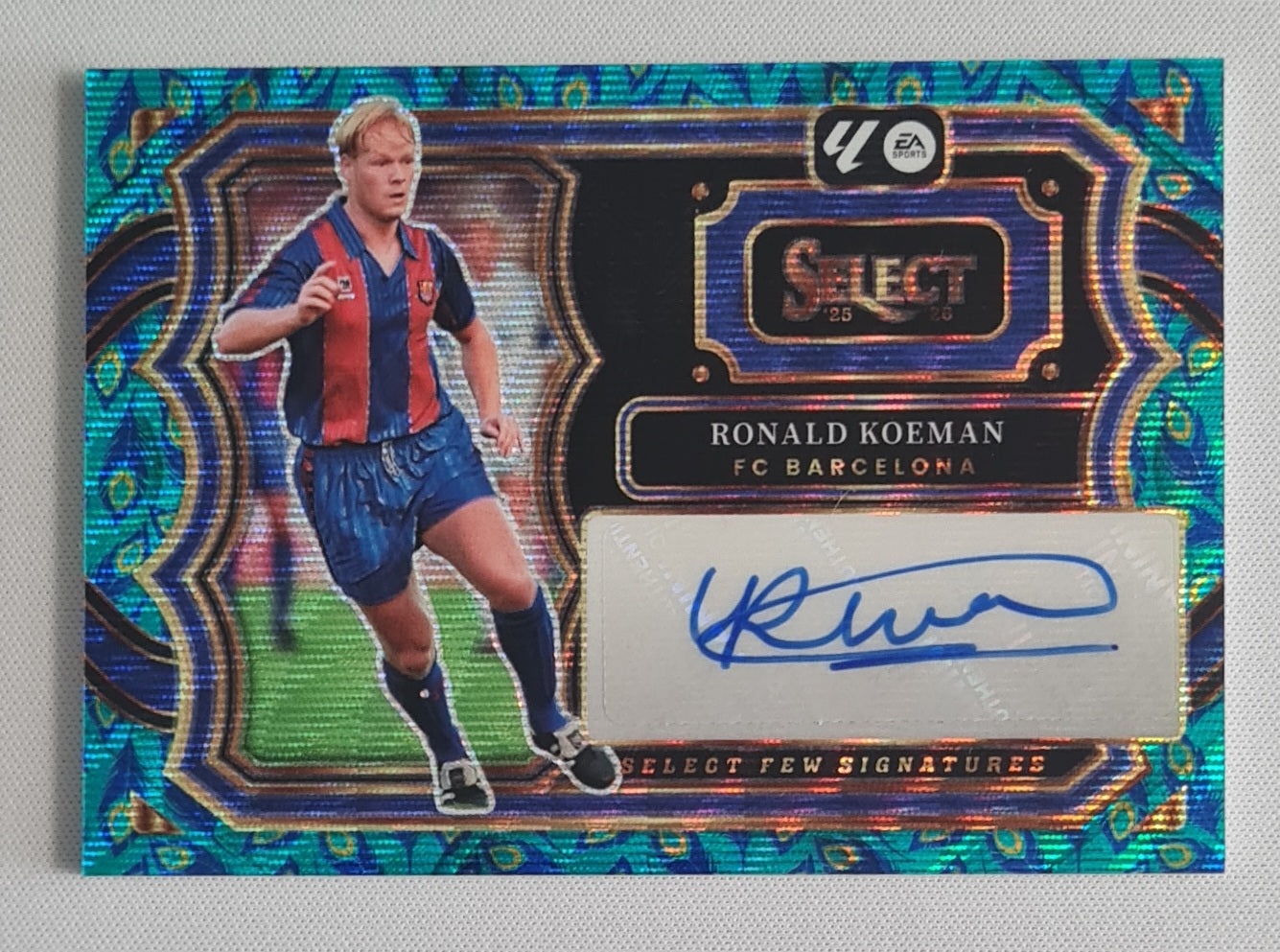 Ronald Koeman - 2025/26 Panini Select La Liga Select Few Signatures Peacock #SF-RK FC Barcelona